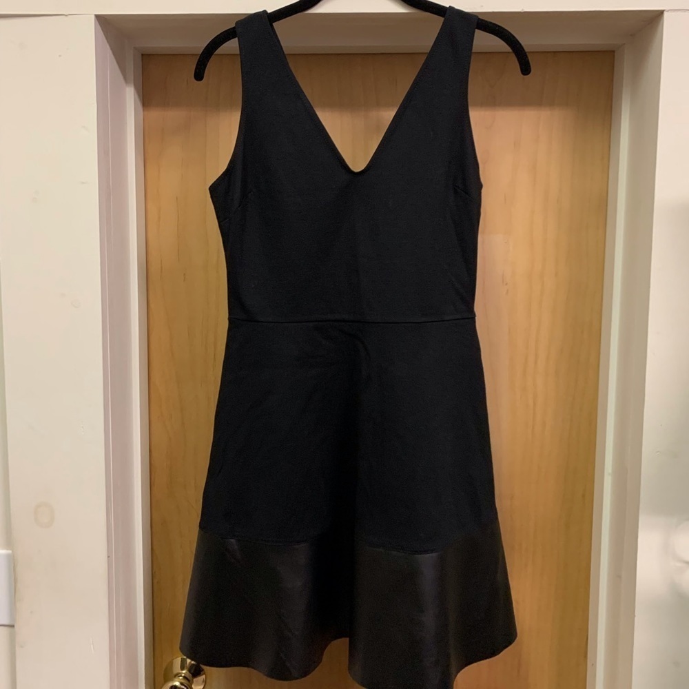 Love…ady Black Short Dress Size M